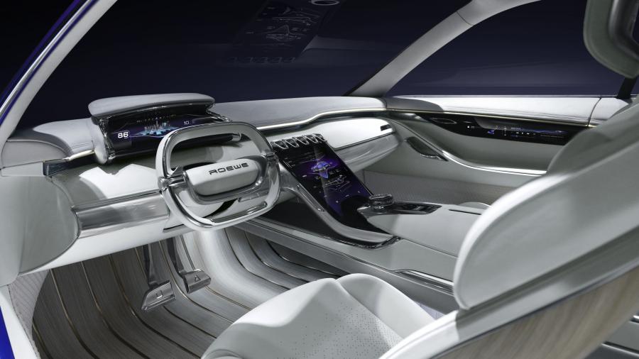 Интерьер Roewe Vision-E 2017 года  (фото 9 из 15)